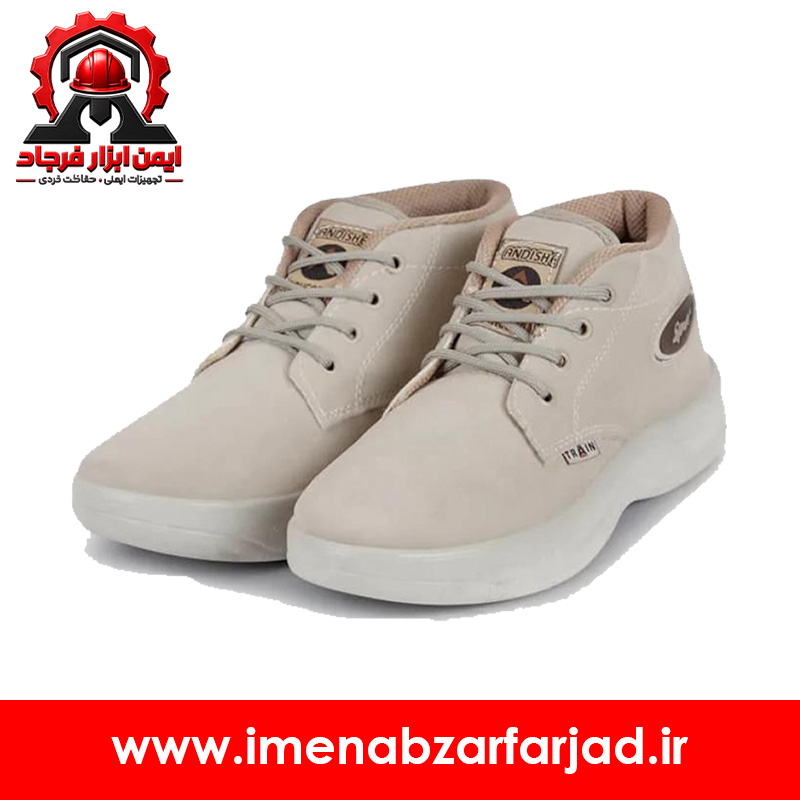 کفش طبیعت‌گردی مدل کوهستان